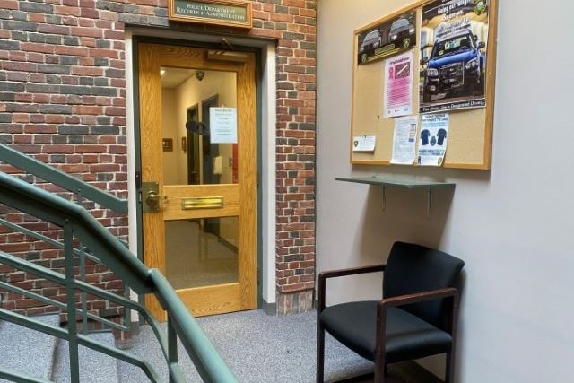 Current Police Records Lobby